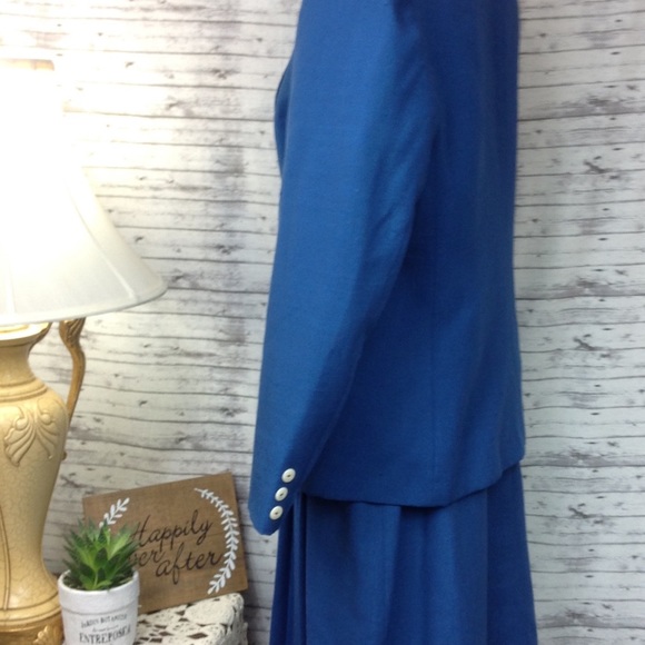 Norgail LTD New York dress suit. Size 14 - Picture 2 of 6